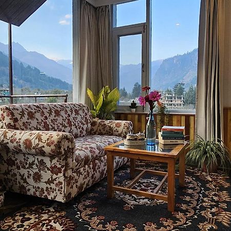 Hotel Apple Flower Manāli Buitenkant foto