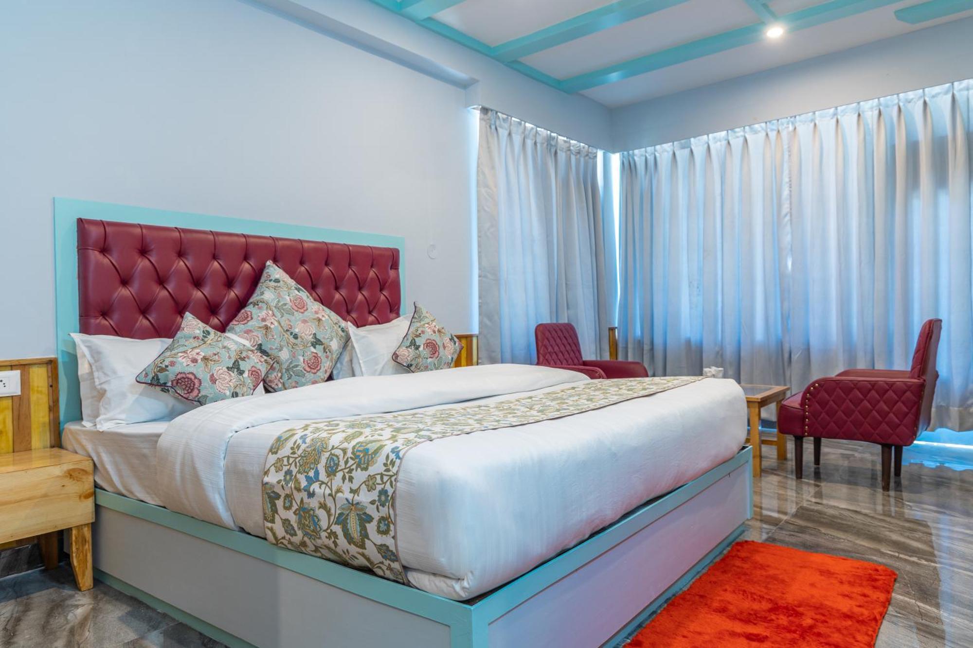 Hotel Apple Flower Manāli Buitenkant foto