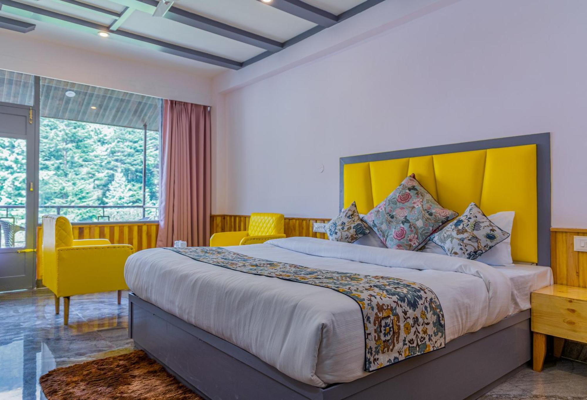Hotel Apple Flower Manāli Buitenkant foto