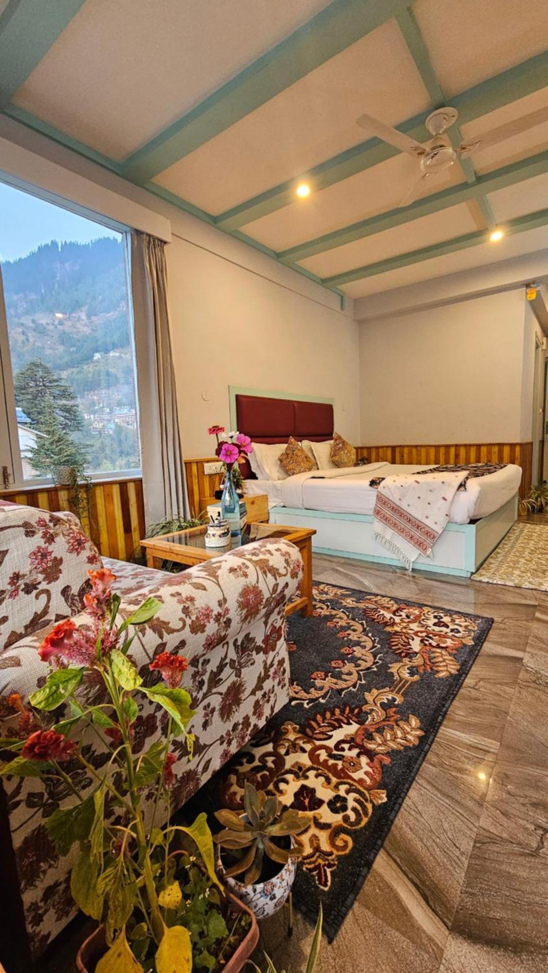 Hotel Apple Flower Manāli Buitenkant foto